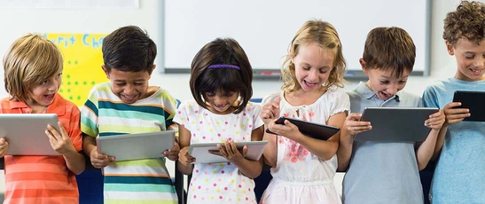 Kinder in der Schule